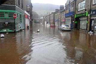 Crown Street on Boxing Day