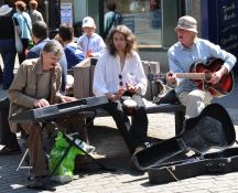 The town was full of buskers